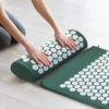 acupressure mat with pillow green